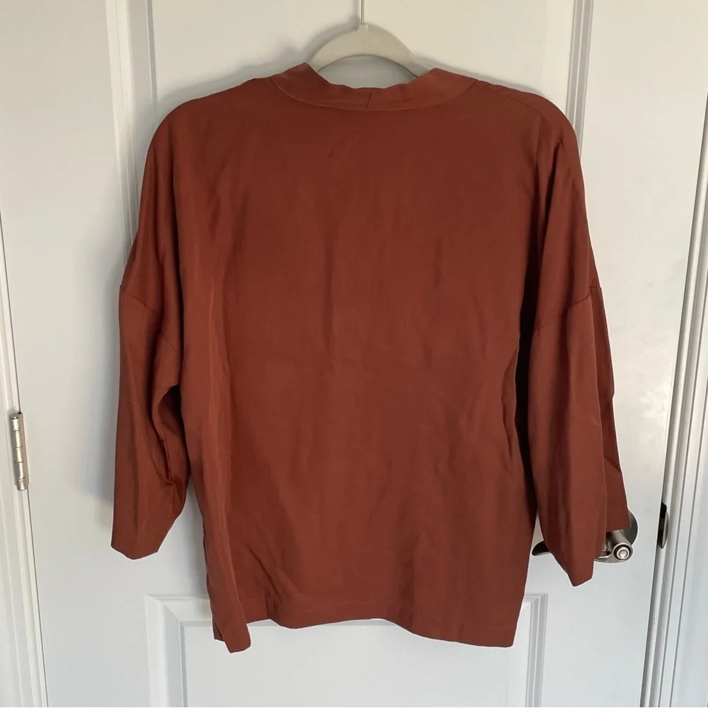 Women's Rust Button-Front V-Neck Top - Picture 6 of 13